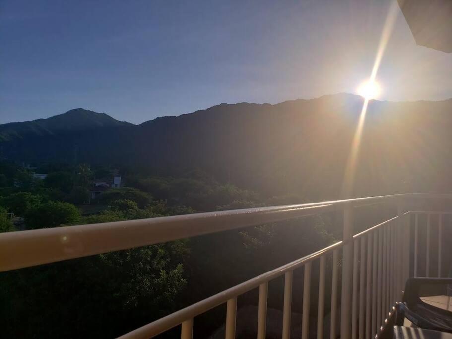 The Refuge#3 Lovely 2 Br-apt Pool & Good Vibes Apartamento